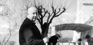«Он садовником родился. Кристиан Диор и цветы»